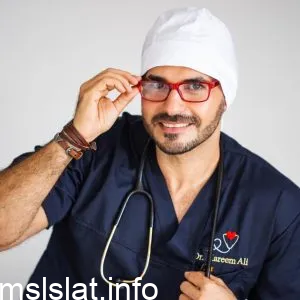 لحظة القبض على كريم علي الدكتور المصري