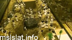 كم يوم استمر حفر الخندق