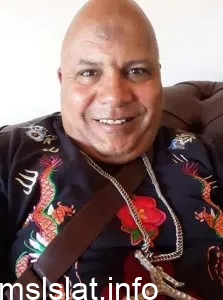 عادل شكل ويكيبيديا