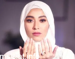 زيزي عادل ستار اكاديمي