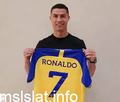 كم صفقة كريستيانو رونالدو مع نادي النصر السعودي