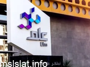 من اسس تصميم الشعار أن تكون الفكرة جديدة و مبتكرة