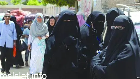 حقيقة حظر النقاب في مدارس مصر