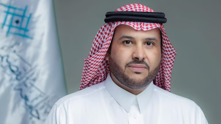 من هو الدكتور خالد بن باني الحربي رئيس جامعة حفر الباطن الجديد