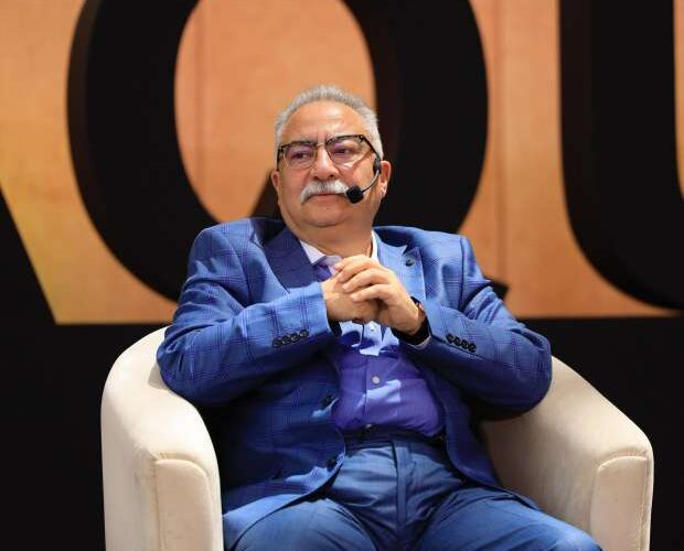 من هو ابراهيم عيسي صاحب فكرة مركز تكوين