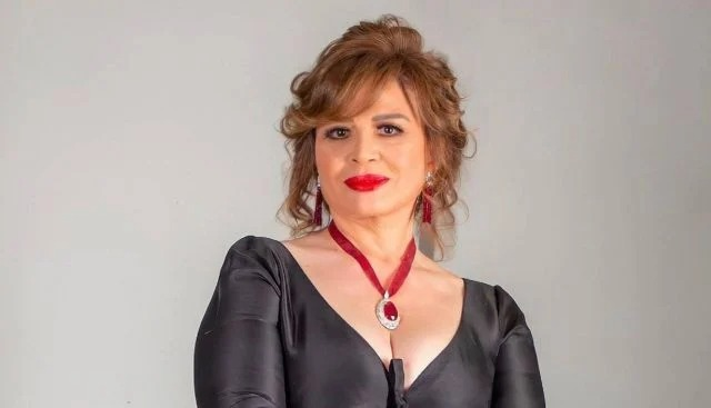 الهام شاهين الصلاة