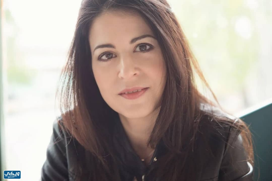 من هي الينا انجل ويكيبيديا السيرة الذاتية