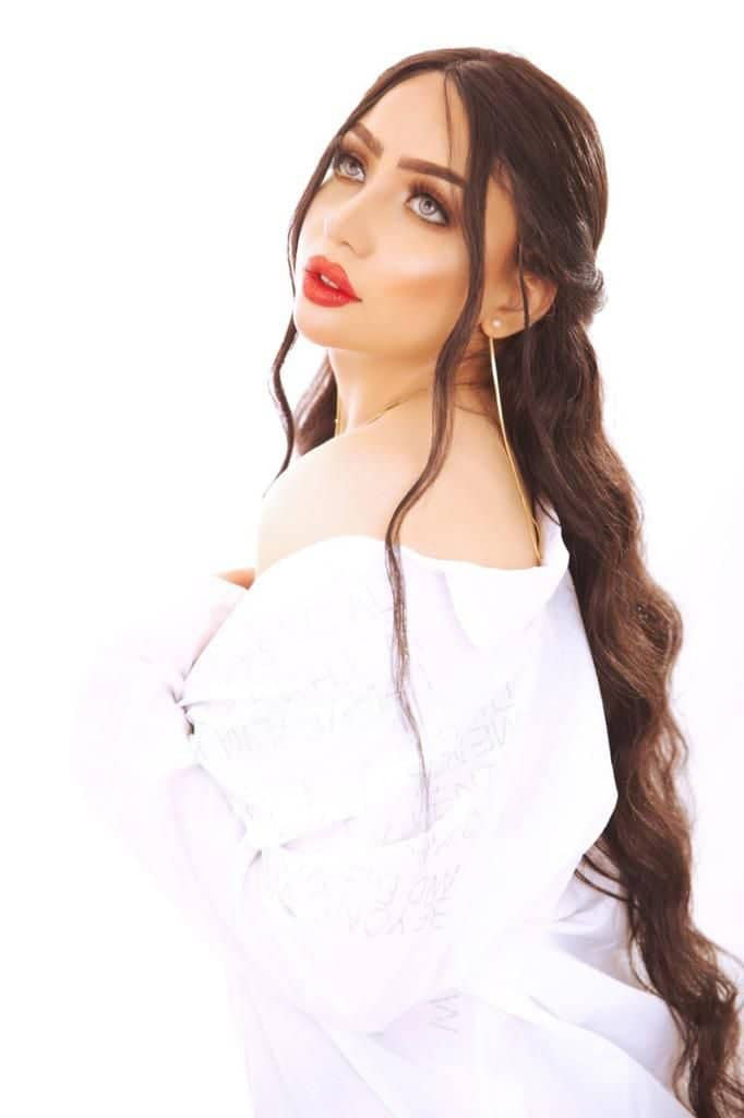 من هي الراقصه بوسي ويكيبيديا