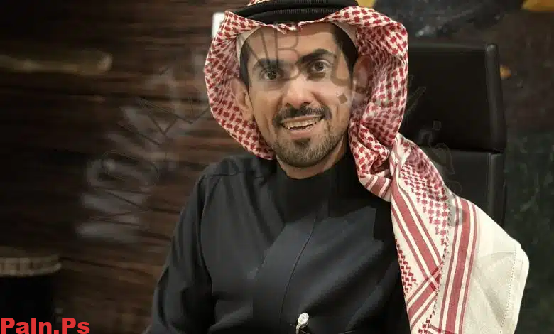 تدافع هائل على الروائي السعودي أسامة المسلم في الجزائر – من هو؟