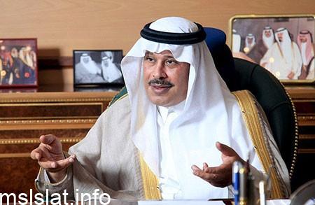 أمير الباحة يعزي آل مهدي في فقيدهم